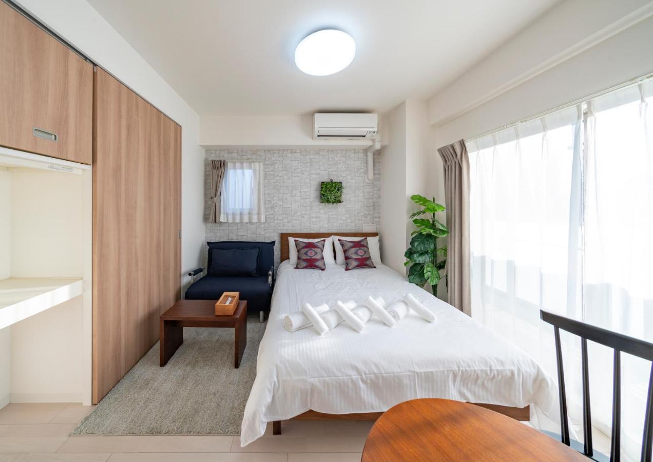 Meet Me Umeda Nishi Aparthotel Osaka Exterior photo
